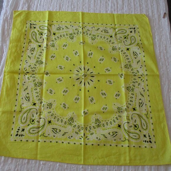 Set of 3 vintage 1990s cotton bandanas - Picture 6 of 7